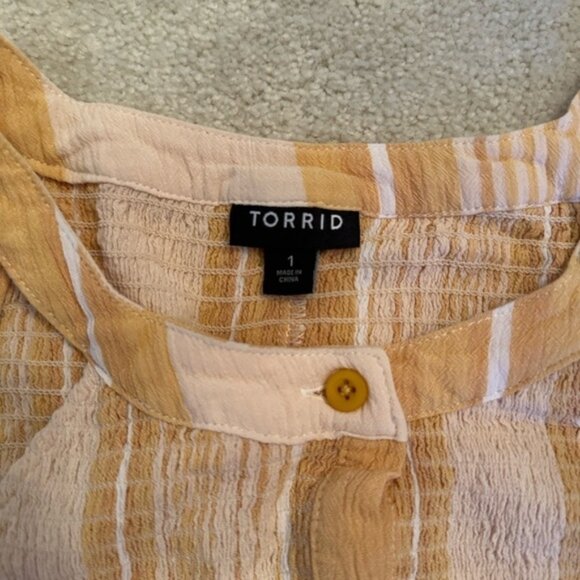 Torrid Yellow Stripe Button Smocked Sleeveless Tank Top Women's Size 1 - Picture 7 of 7